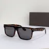 Dames zonnebril voor vrouwen Men Sun bril Mens Fashion Style Beschermt ogen UV400 -lens met willekeurige doos en behuizing 0999