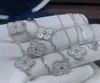 Luxury Van Clover Designer Love Colar Ring M￣e da Pearl Sweet Blue Shell 18K ouro 4 Folhas Flor Brand Charm Diamond B1811528