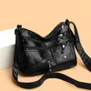 イブニングバッグ女性クロスボディバッグメッセンジャー女性肩の豪華なデスジンガーレディハンドバッグ財布ソフPUレザー2022