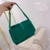 Sacs de baguette de créateur d'épaule vintage en peluche Femmes Femme enveloppe d'hiver Purs à main croix de haute qualité sac à main classique de haute qualité 221209