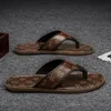Pantofole firmate da uomo di marca di lusso infradito sandali da spiaggia per il tempo libero comodi con fondo morbido per l'estate di alta qualità