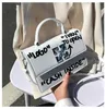 Clearance Retail Wholesale High Quality Handbag Women's 2023 New Trendy Korean mångsidig msenger fransk minoritet Dign en axel liten fyrkantig väskor