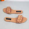 Sandalet yeni tasarımcı kadınlar düz moda dip yaz bayanlar pu deri slaytlar örgüler üzerinde sandal kadın plaj ayakkabıları T230103 901