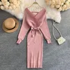 Casual Dresses Women's Dress Temperament V-Neck tröja Autumn and Winter Bright Silk Kjol Dolman Sleeve Hip Sticked