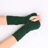 Пелевые перчатки без пальцев Женские аниме -перчатки Женщины вязаные перчатки