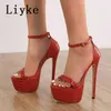 Сандалии liyke Sexy Red Snake Print Super Thin High High Hells Платформа Сандалики Мода открытая лодыжка с пряжкой для лодыжки.