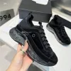 Channel Designer Chaussures de course baskets de mode Mentes et femmes de sport de luxe pour femmes nouveaux entraîneurs décontractés classiques ccity sneaker dsf