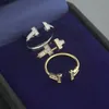 Lyxiga par enkel ring designer klassiska smycken 18K silverpläterad ros brudklänning grossist justerbar med låda