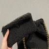 Hot 2023 Luxurys Designer Bags Classical Fashion Trend Lamb Wool Lambswoo Double Counter Straps Party Partn