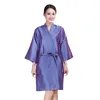 Robes en Satin de soie pour Salon de coiffure, fournitures de fête, impression de Logo personnalisé, Kimonos, usage quotidien, Robe de Protection douce et lisse