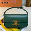 女性のデザイナーバッグトリオンフ袋バッグTrimphal Arch Armpit Leather Leathers Celiene Bag Laohua Tofu One Shourdled Hand Small Square Factory Direct Sales 682