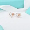 Blue Heart Stud 18k Altın Kaplama Lüks Marka Tasarımcı Mektup Küpe Kadın Basit İçi Boş Küpeler Box303k ile Düğün Takı