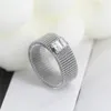 Rings de cluster Kotik 8mm de largura cor prata de prata aço inoxidável anel de malha