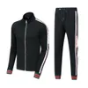 Costume de sport pour hommes de styliste, costume pour femmes, lettres classiques, coupe slim, deux pièces, jogging décontracté, mode sportive à manches longues, sw300B