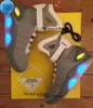 2023 Buty LED Automatyczne sznurówki ciemnoszary oświetlenie magów czarne czerwone mag Sneakers Marty McFly's Air Mags Powrót do przyszłego blasku w with with with