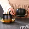 Tazze Da Caffè Moderne Di Lusso Nero Opaco Oro Marmo Tazza In Ceramica Cafe Tazza di Caffè Piattino Tumbler Creativas Coppia Tazze di Tè Al Latte