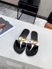 Designer Slipper herr- och kvinnors sandaler med rätt dammväska Summer Wide Flat Shoes Storlek 35-45