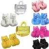 Pantuflas de osito de peluche para mujer, pantuflas de felpa navideñas, toboganes de felpa peluda cálida