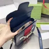 5A Tasarımcı Çanta 5a Tasarımcı Çanta Crossbody Sling Kadınlar Elçi Çantaları Omuz Kayışı Çantası Orijinal Deri Deri Flip Cüzdan Kalite Çanta Moda Mektup