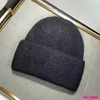 Роскошные вязаные шляпы дизайнер шляп Beanie Cap Mens Moner Fitted Hats Unisex Cashmere Letter