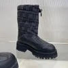 Charakterystyczne buty motocyklowe czarne skórzane rower designer wełniany wełniany buty bojowe pikowane Jacquard Cowskin Ski Bot Both Guma Sole7513030