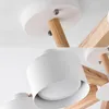 Lampadari LED Lampadario semplice nordico con paralume in ferro Corpo lampada in legno per soggiorno Illuminazione moderna in legno