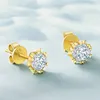 Pendientes de copo de nieve chapados en oro de Plata de Ley 925 con moissanita brillante de 0,5 quilates, tachuelas para hombres y mujeres, bonito regalo