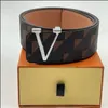 15color 2023 Diseño de lujo Cinturón para hombre Moda Hombre Cuero Negro Cinturones de negocios Mujeres Hebilla de oro Mujeres Clásico Casual Ceinture con caja