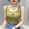 2023 Womens T Shirts 민소매 여성 패션 조끼 여름 탱크 Camis 티셔츠 조끼 짧은 셔츠 Ice Silk Tops