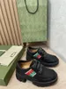 Designer lyxiga casual skor ess vita f￤rgskor l￤der loafer bin plattformssko med original l￥da