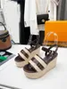 Diseñador de lujo para mujer Harbour Line Wedge WMNS Sandalias Sandalias Zapatos Chanclas con caja