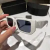Luksusowe litery męskie damskie okulary przeciwsłoneczne projektant kwadratowe okulary przeciwsłoneczne okulary podróżne na zewnątrz okulary z pudełkiem