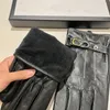 Męskie rękawice zimowe designer skórzane rękawiczki g mgły moda włosy luksusowe rękawiczki dotknij ekran kaszmiru wewnątrz ciepłych rękawiczek p owcaSK5260902