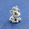 Il ciondolo pendente con ciondolo a forma di cucciolo di cane Bull Terrier in argento sterling 925 si adatta ai braccialetti con ciondoli per gioielli stile Pandora europeo