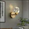 Lâmpadas de parede modernas minimalistas lâmpada de cristal sala de estar quarto camarada design diamante arenque de cobre luz de entrega luz de entrega luz dhzbk