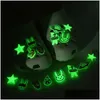 Acessórios para peças de sapatos Bad Bunny Pattern brilho no escuro Croc Jibz Charmos