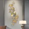 Wall Clocks Chinese Wrought Iron 3D Ginkgo Leaf Home Livingroom Mural Decoration El Lobby Mute Clock Sticker Crafts