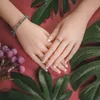 Yanlış Tırnaklar Tırnak Uygulaması El parmak bileği bükülebilir konumlandırma Pograph Mücevher Ekranı için Kadın Manken Silikon Modeli