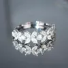Wedding Rings Caoshi Elegante en prachtige vrouwen vingerring oogverblindende Crystal Zirconia Fashion Bridal Accessoires Stijlvolle sieraden Gift