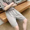 Herr shorts sommarbälte kostym män mode samhälle mens klänning koreansk lös rak is silk formell m-2xl