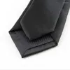 Bow bağları moda erkek 5cm ince kravat fabrikası özel 59 "uzun sıska siyah solod şerit ekose noktalar ipek takım elbise düğün