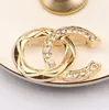 Women Brand Designer Double Letter Brooches Simple Rhinestone Diamond Crystal Circle Brooch Suit Laple Pin Fashion Women Jewelry Accessories