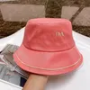 Chapeau seau en nylon pour femmes Designer Flat Fitted Hats Hommes Seaux Chapeaux P Broderie Designers de luxe Bonnet Casquette Rose Bleu Jaune