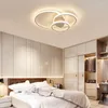 Plafonniers Chambre Lampe Lumière LED Ronde Simple Atmosphère Moderne Maison Creative Personnalité Fer Art Nord Europe Lampes