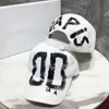 Mode baseball caps kvinnor lyxdesigner hattar brev doodle handmålad b kasett mössa mens unisex beanie hink hatt sommar cappello