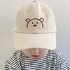 Top kapaklar çocuk bahar yaz sevimli ayı nakış kızlar erkek beyzbol şapkası bebek güneş şapkası Koruma için nefes alabilen