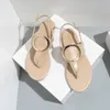 샌들 여자 사망생 신발 고급 로마 슬립을위한 평평한 여성 신발 2022 패션 여름 플립 플롭 편안한 슬립 온 해변