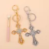 Diamond Cross Keychains Metal Keychain Bag Dekorativ h￤nge Keyring Present Key Chain