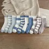 Chaussettes pour hommes Sommeil Simple Évacuation de la transpiration Haute Élastique Plancher Intérieur Casual Pantoufles En Peluche Pour La Maison Unisexe