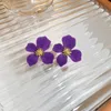 Baumelnder Kronleuchter, trendiger lilafarbener Plüsch-Blumen-Ohrstecker für Damen, metallischer Blumen-Statement-Ohrring, Hochzeit, Alltagsschmuck